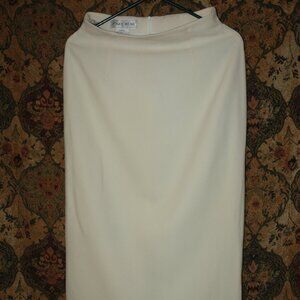 Jones Wear Long Skirt